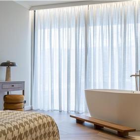 Selection of 5 bedroom seafront villas with pool on Ciovo near Trogir, sleeps 10